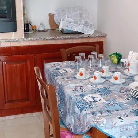 Casa Nira Sardegna Bed & Breakfast *