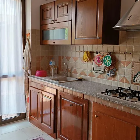 לינה וארוחת בוקר Casa Nira Sardegna ואלדוריה